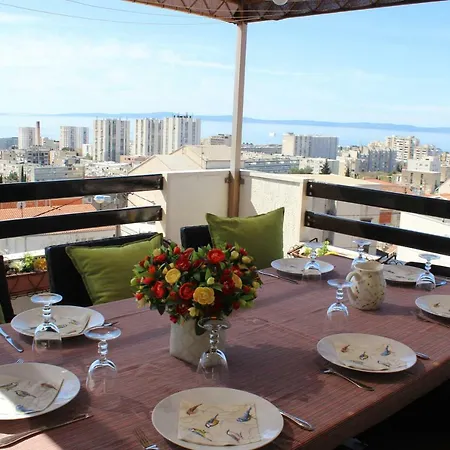 Panorama Penthouse For 8+2 Split